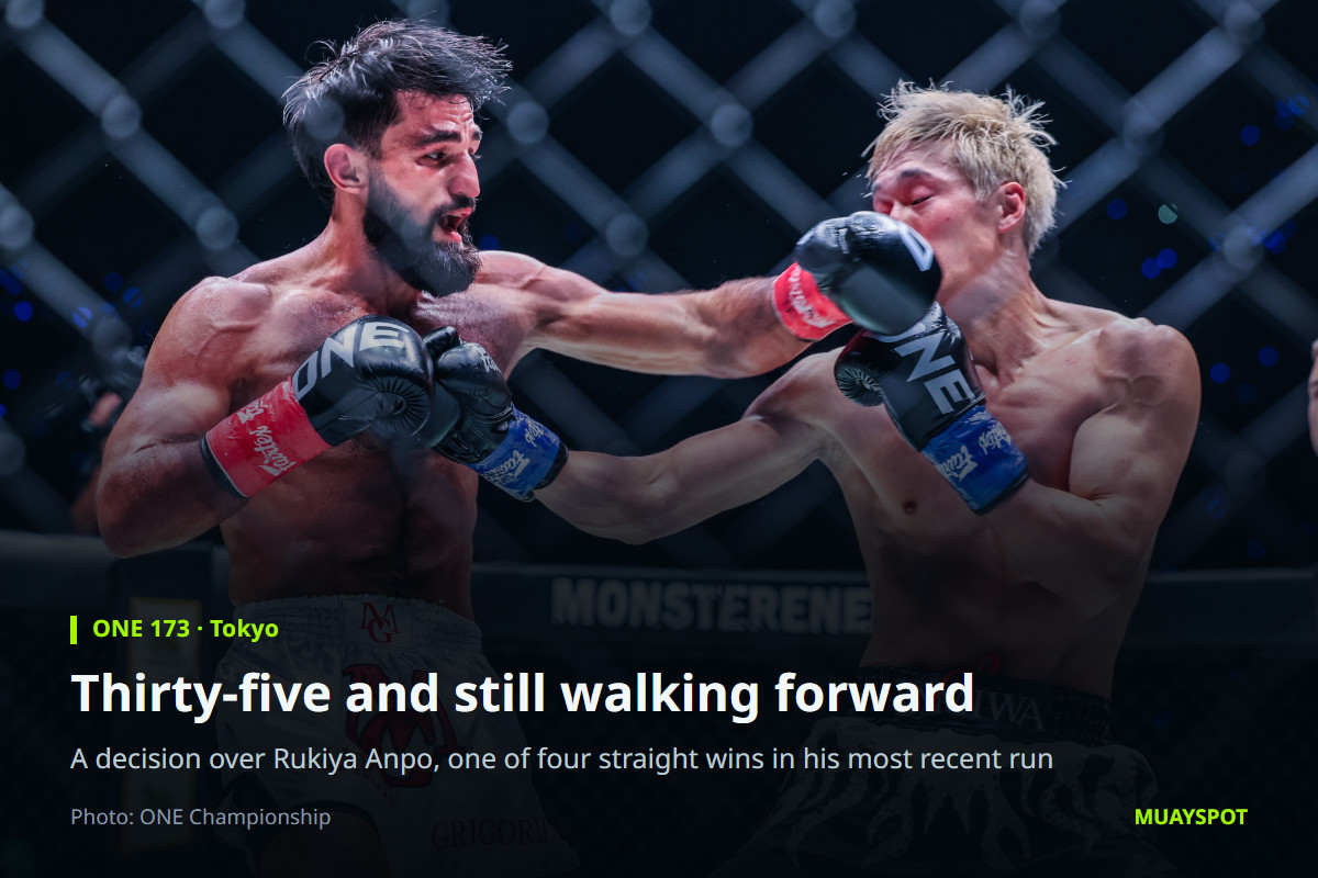 Marat Grigorian landing a right hand on Rukiya Anpo at ONE 173