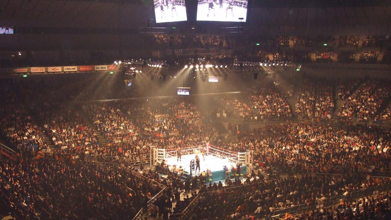 สนามแข่งคิกบ็อกซิ่ง K-1 World GP